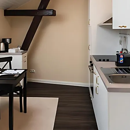 מלון דירות Jonica 3*