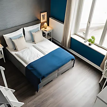 מלון דירות Jonica 3*